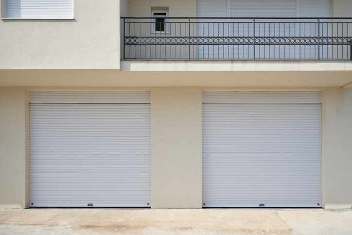 How Commercial Garage Door Repair Improves Facility Energy Use