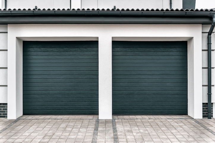 Avoid Emergencies With a Commercial Garage Door Repair Company Plan