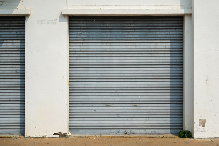 Commercial Garage Door Maintenance Near You That Saves You Time