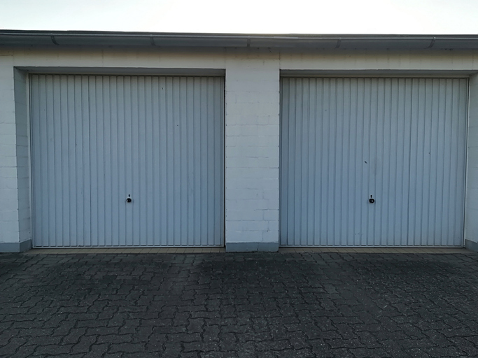 Garage Door Opener Replacement Solutions for Multi-Car Garages